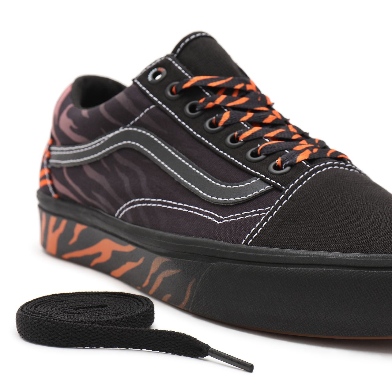 Vans x Project CAT ComfyCush Old Skool Black Classic Mens Womens - (Discovery) projectCAT/fade VN0A5DYC9KH Shoes