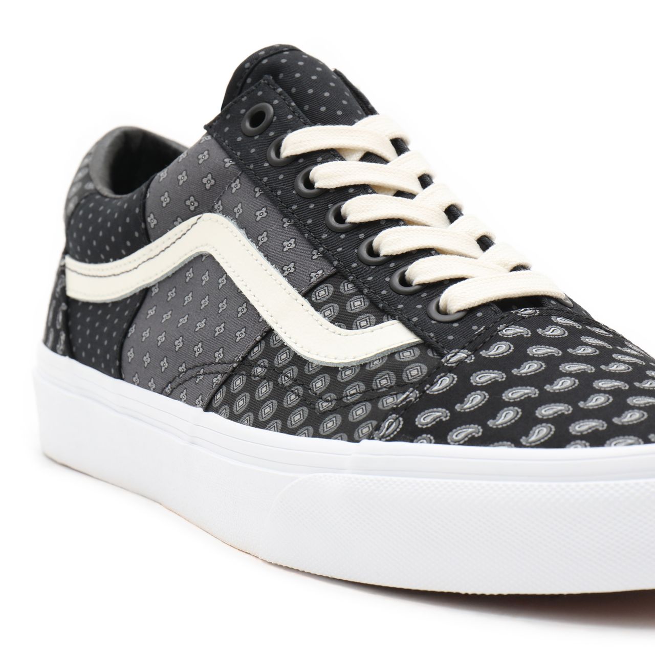 Vans Tie Print Patchwork Old Skool Black Classic Mens Womens - (Tie Print Patchwork) black/true white VN0A3WKT9XJ Shoes