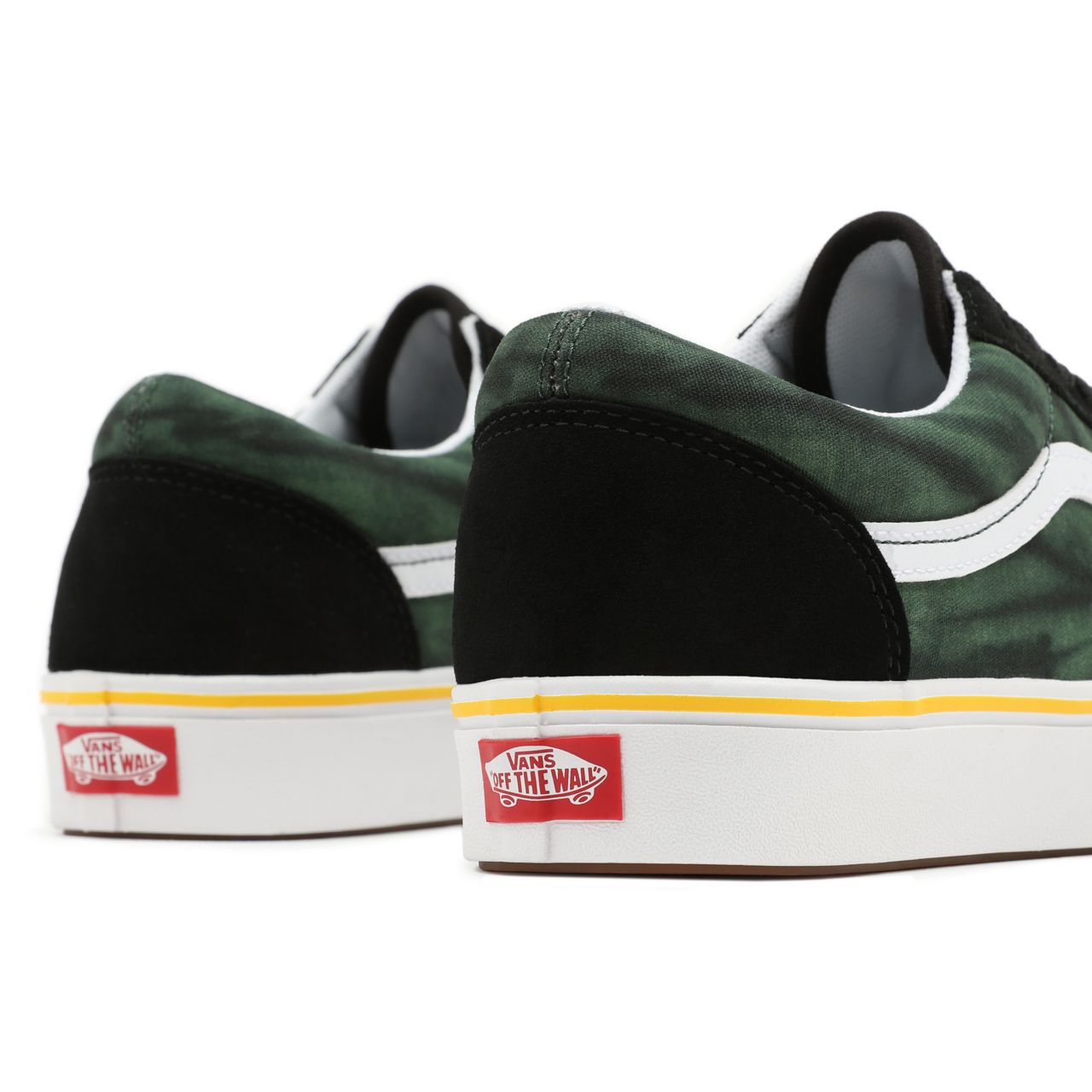 Vans Trip Outdoors ComfyCush Old Skool Black Classic Mens Womens - (Trip Outdoors) Black/Tie Dye VN0A5DYC8UH Shoes