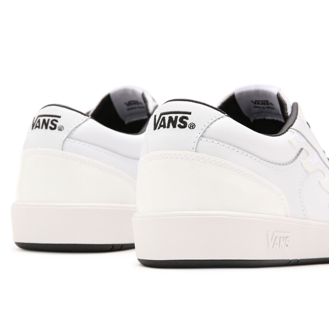 Vans Flamez Lowland Comfycush Ft White Classic Mens Womens - (Flamez) true white/black VN0A54MH9HK Shoes