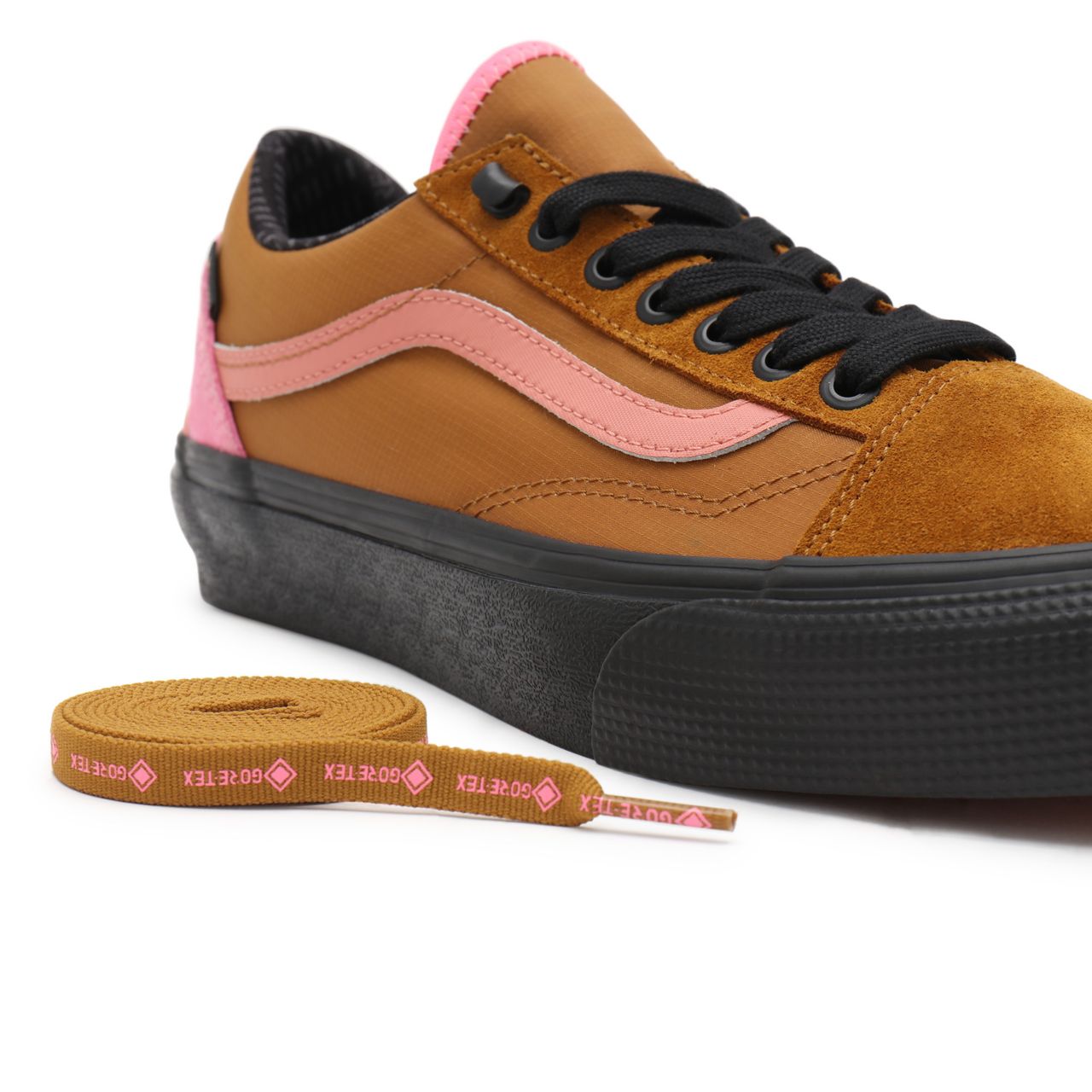 Vans Old Skool Gore-Tex Brown Classic Mens Womens - (Gore-Tex) golden brown/black VN0A4V9W9XS Shoes