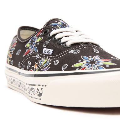 Vans Anaheim Factory Authentic 44 DX Black Classic Mens Womens - (Anaheim Factory) Vans paisley/black VN0A54F29GG Shoes