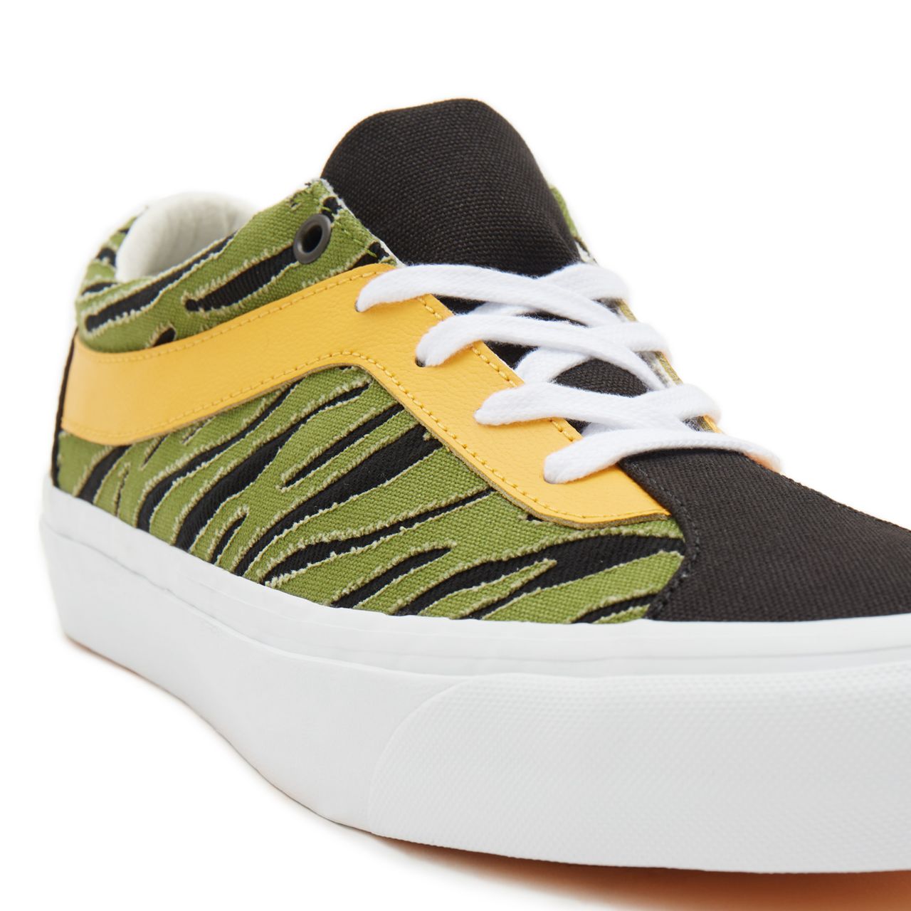 Vans Wild Things Bold Ni Green Classic Mens Womens - (Wild Things) cactus/black VN0A5DYA9HJ Shoes