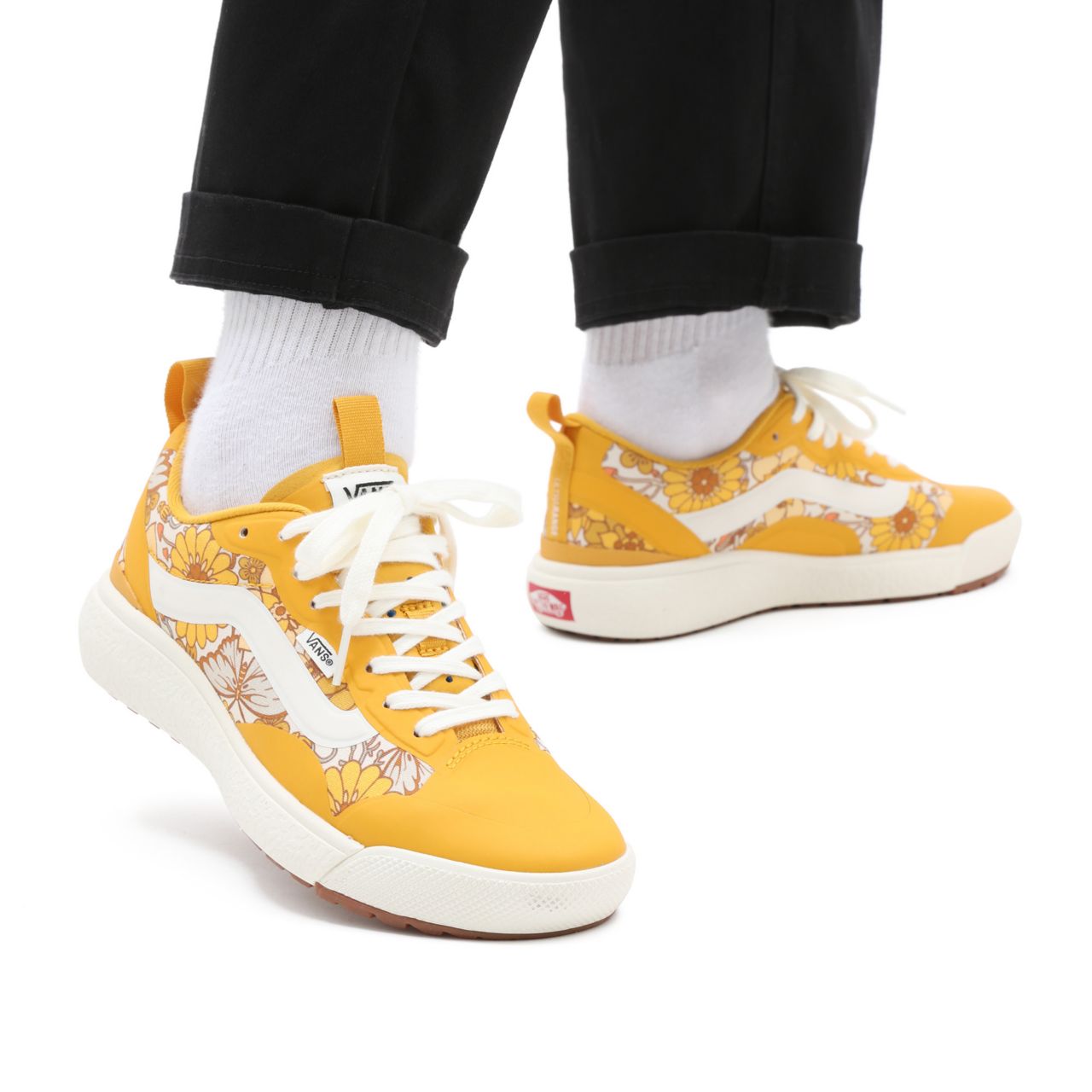 Vans Trippy Floral UltraRange Exo Yellow Classic Womens - (Trippy Floral) golden glow/marshmallow VN0A4U1KA23 Shoes