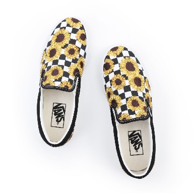 Vans Sunflower Embroidery Classic Slip-On Black Classic Womens - (Sunflower Embroidery) black/true white VN0A5AO8682 Shoes