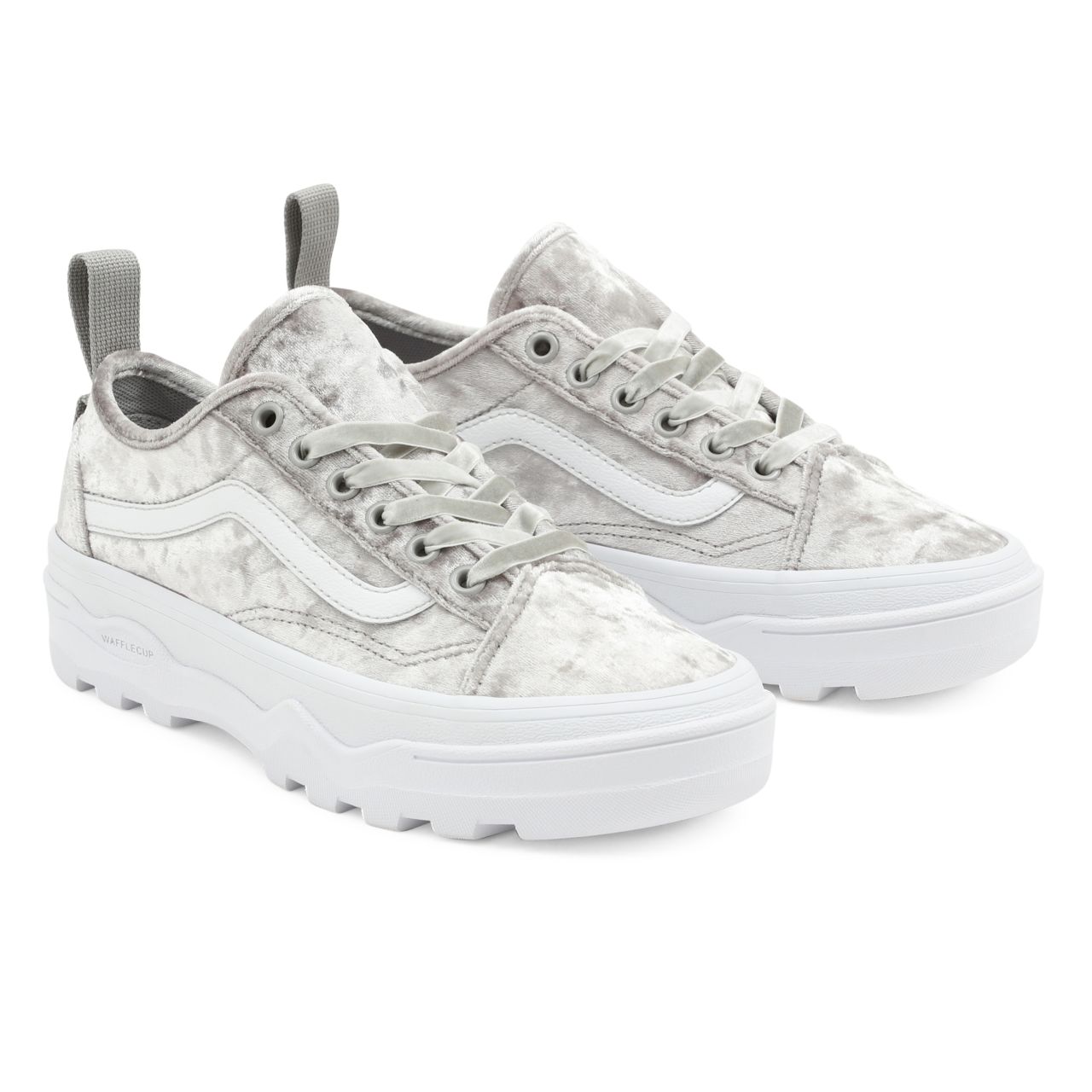 Vans Crushed Velvet Sentry Old Skool WC White Classic Womens - (Crushed Velvet) Silver/True White VN0A5KR3A62 Shoes