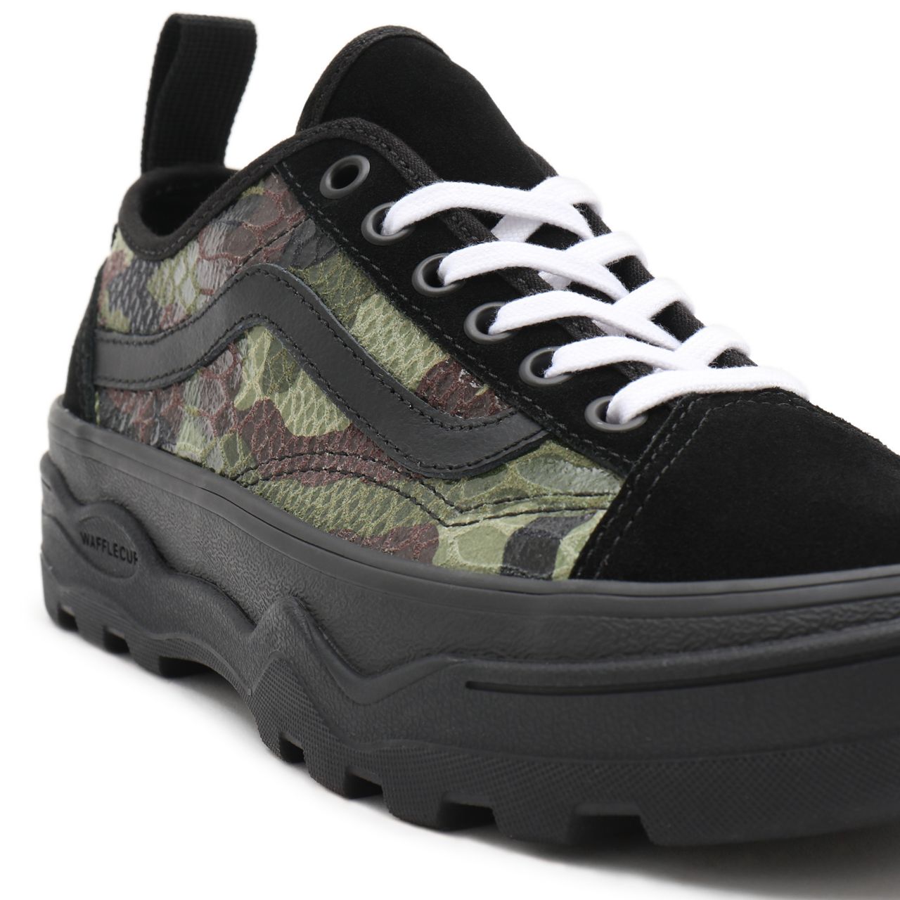 Vans Snake Camo Sentry Old Skool Wc Black Classic Womens - (Snake Camo) woodland/black VN0A5KR3A0V Shoes