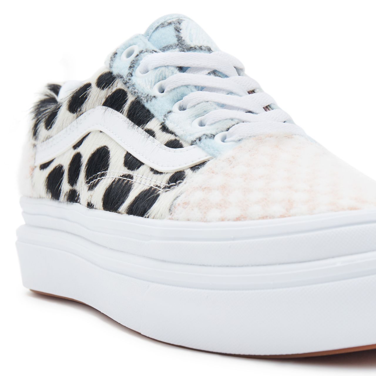 Vans Mixed Cozy Super ComfyCush Old Skool Pink Classic Womens - (Mixed Cozy) multi/true white VN0A4UUNA1Q Shoes