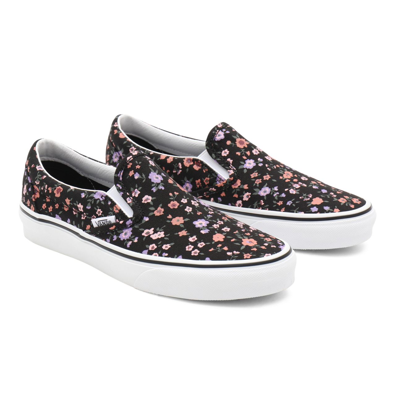 Vans Floral Classic Slip-On Black Classic Womens - (Floral) covered ditsy/true white VN0A33TB9HS Shoes