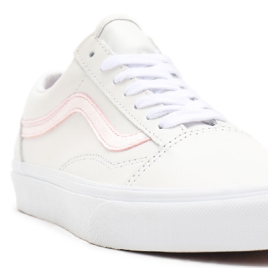 Vans Velvet Sidestripe Old Skool White Classic Womens - (Velvet Sidestripe) powder pink/true white VN0A38G19XL Shoes