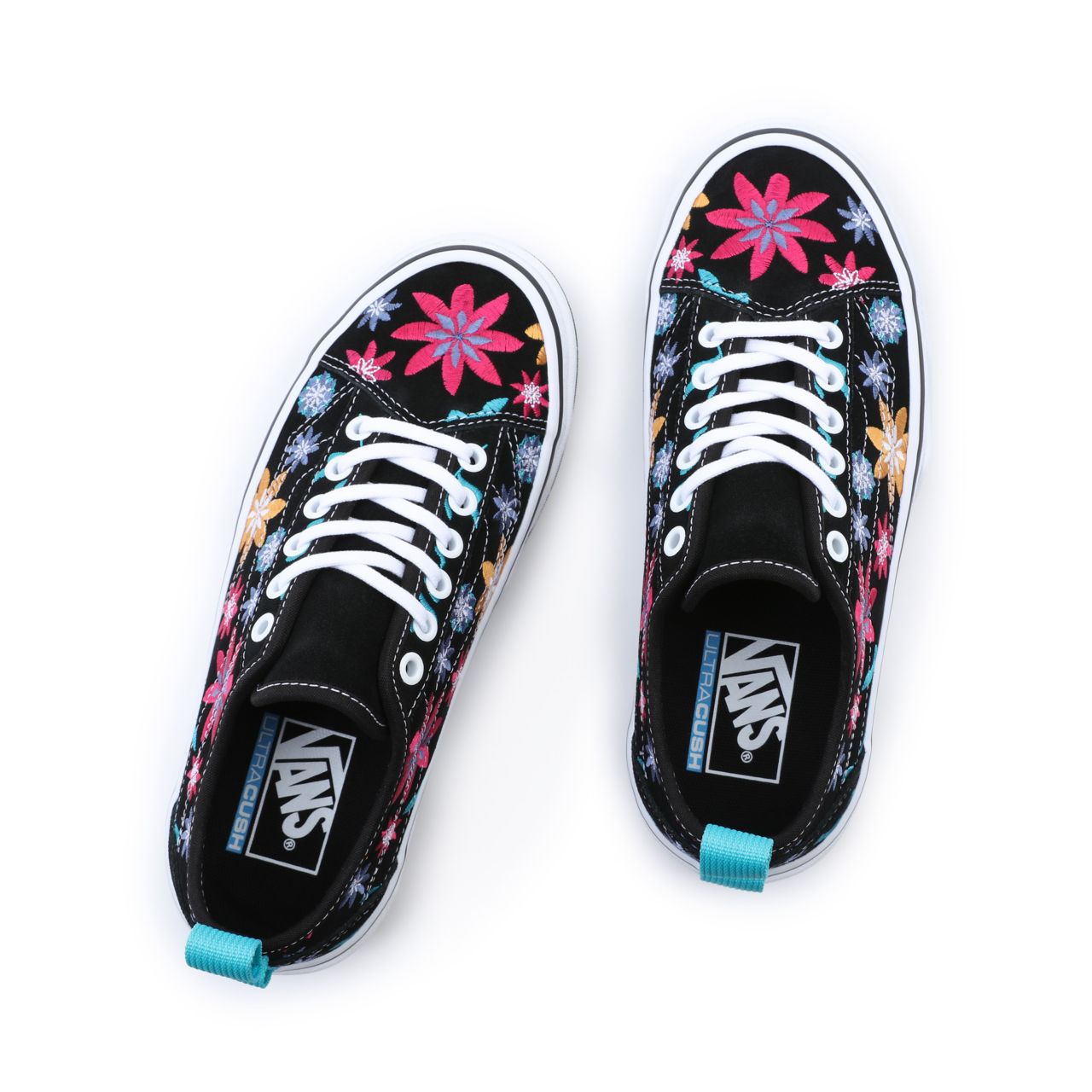 Vans Craft Sentry Old Skool WC Black Classic Womens - (Craft) black/true white VN0A5KR3651 Shoes