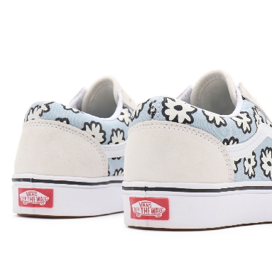 Vans Mixed Cozy ComfyCush Old Skool White Classic Womens - (Mixed Cozy) marshmallow/pastel VN0A5DYC9KR Shoes