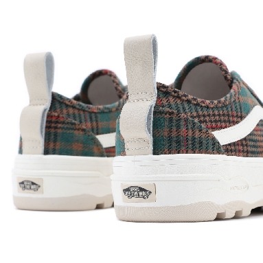 Vans Fuzzy Plaid Sentry Old Skool WC Green Classic Womens - (Fuzzy Plaid) sandshell/green VN0A5KR3A0W Shoes