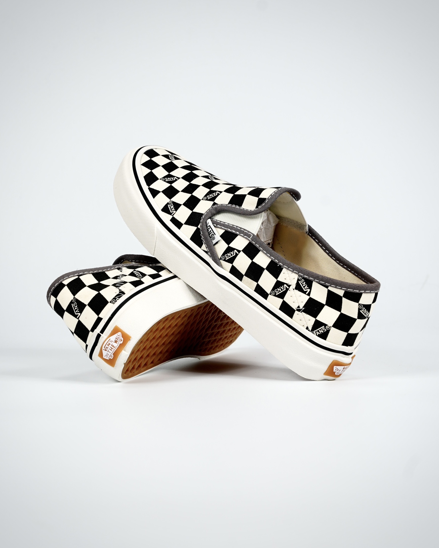 Vans Slip-On VR3 SF Checkerboard Mens Womens - Checkerboard Black/Marshmallow VN0A4BX81KP Shoes