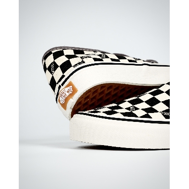 Vans Slip-On VR3 SF Checkerboard Mens Womens - Checkerboard Black/Marshmallow VN0A4BX81KP Shoes