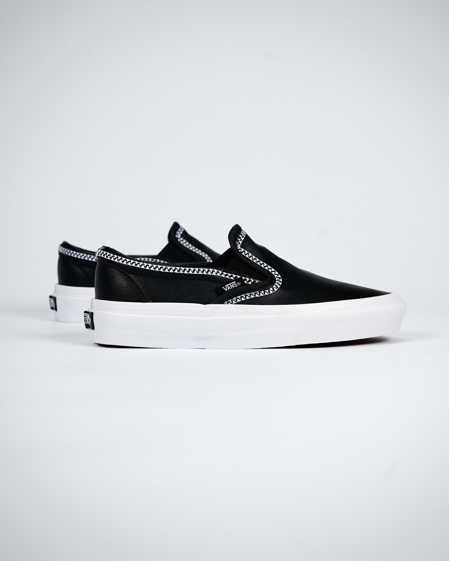 Vans x White Mountaineering Slip-On 98 DX Mens Womens - Black/True White VN0A3JEXBMX Shoes