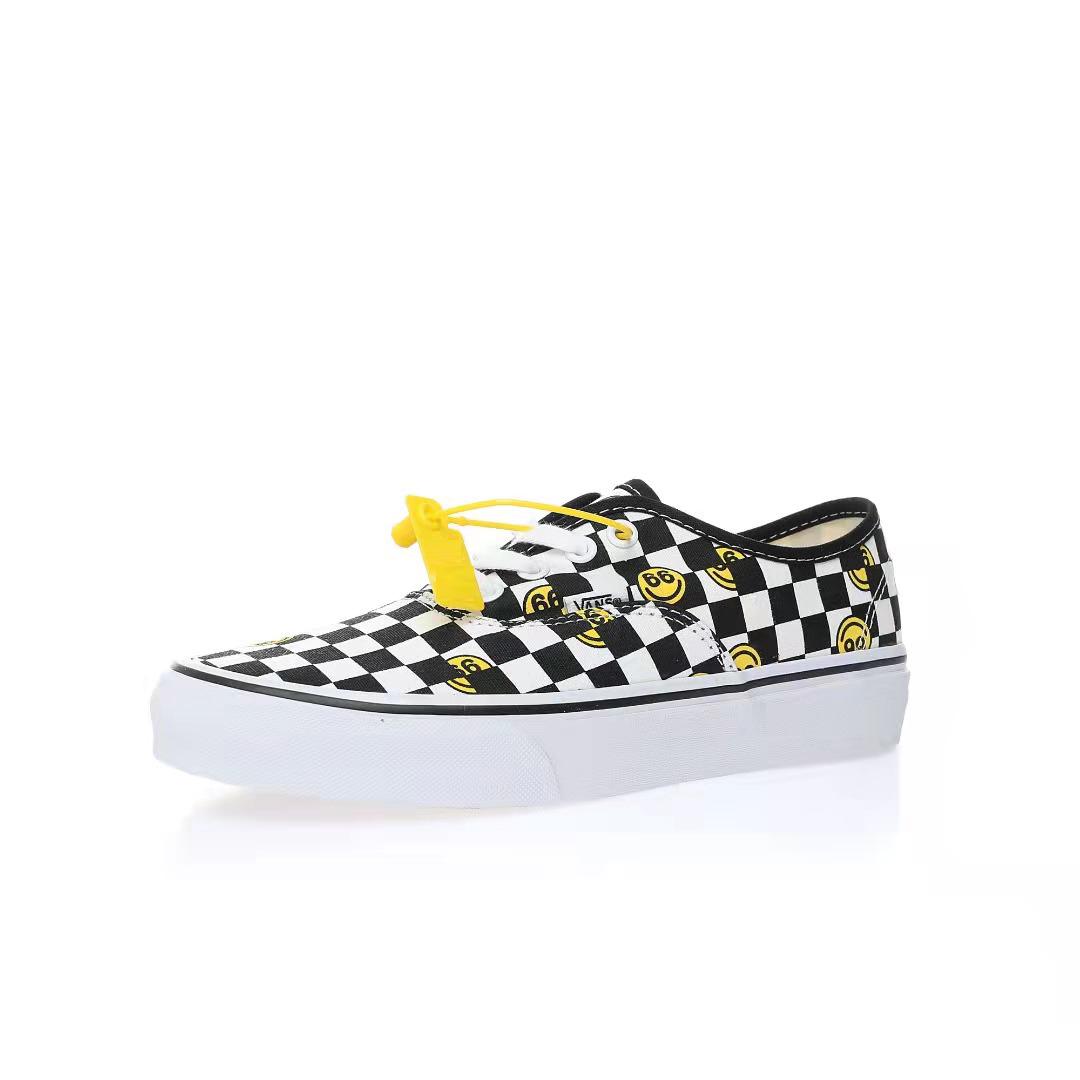 Vans Wallpaper Authentic Smiley Checkerboard Mens Womens - Black/White VN000EE3BP9 Shoes