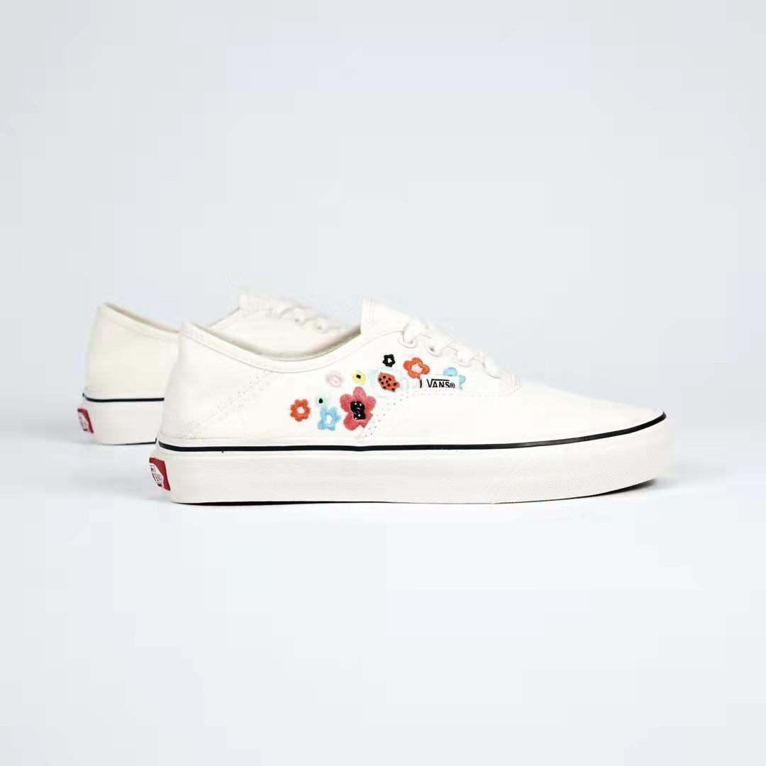 Vans Authentic VR3 SF Groovy Floral Mens Womens - Marshmallow/Multi-Color VN0A4BX5YQ1 Shoes