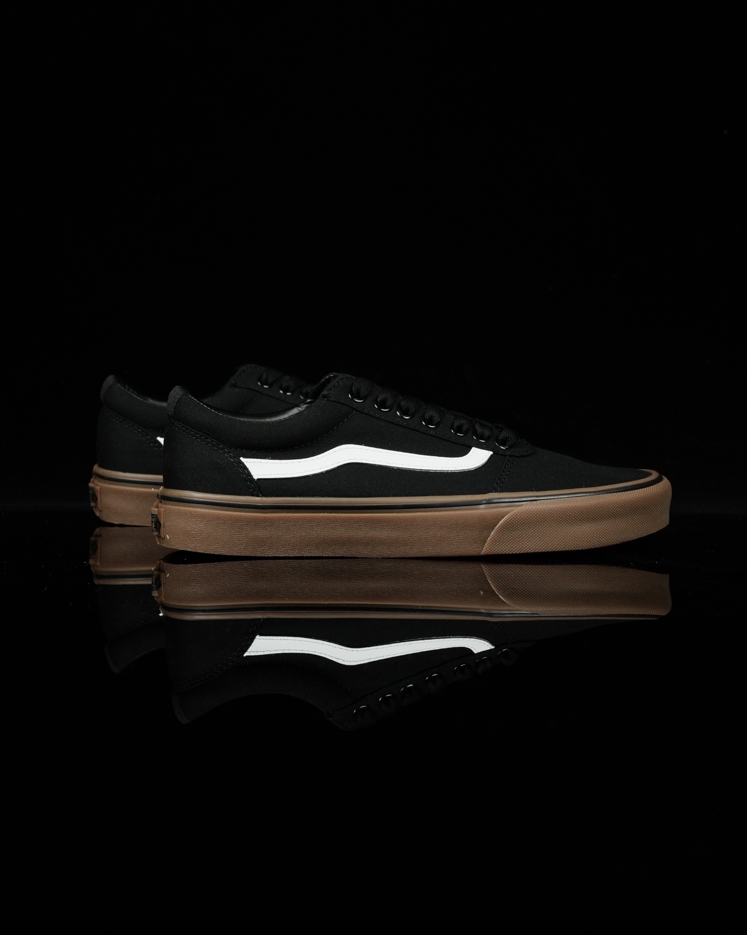 Vans Ward Canvas Mens Womens - Black/Gum VN0A36EM7HI Shoes