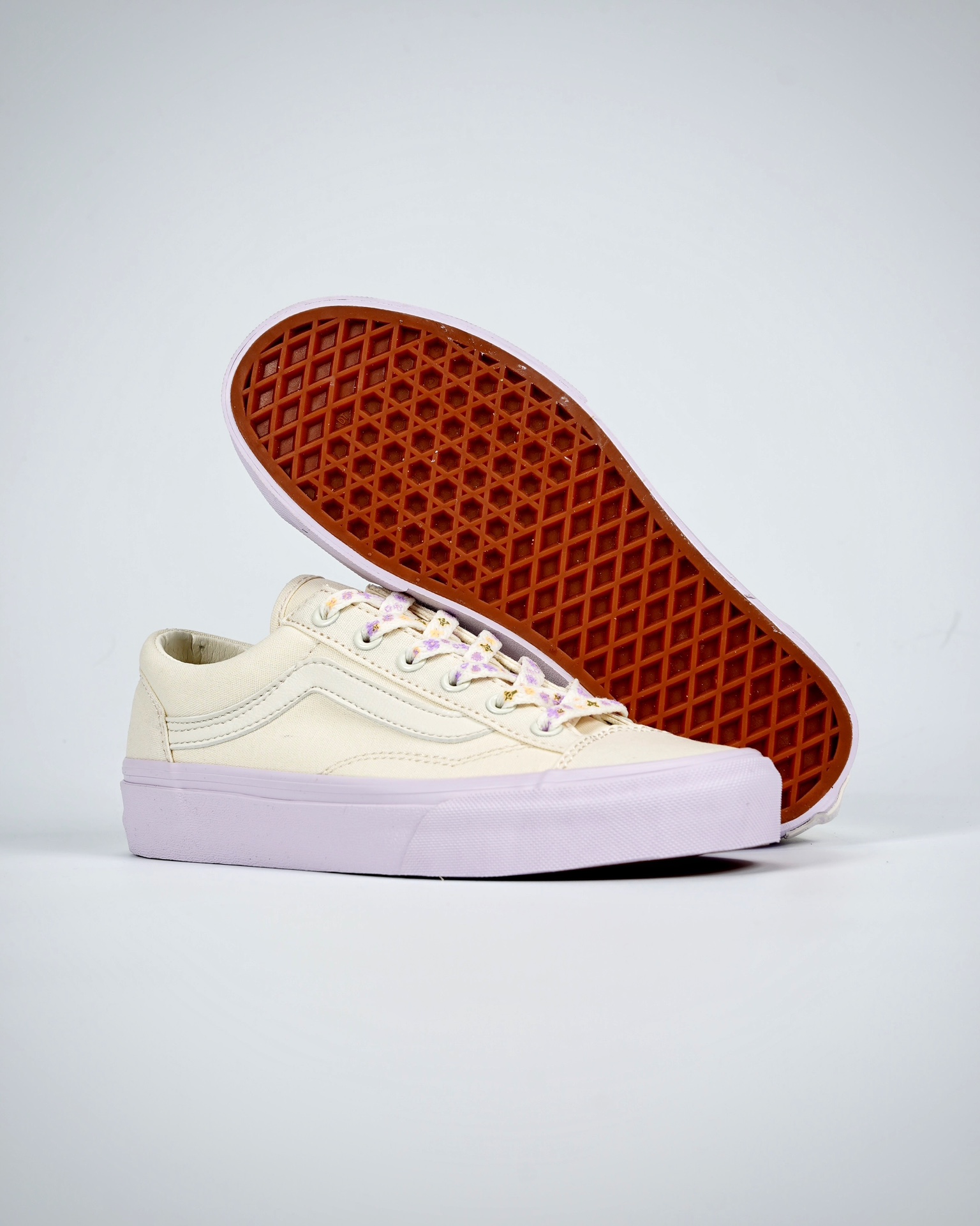 Vans Style 36 Classics Mens Womens - White/Purple VN0A54F6CEK Shoes