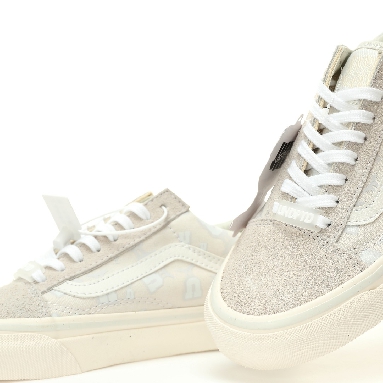 Undefeated x Vault by Vans Og Old Skool Lx Mens Womens - U-Man - Blanc de Blanc/White VN0A4P3XJVY Shoes