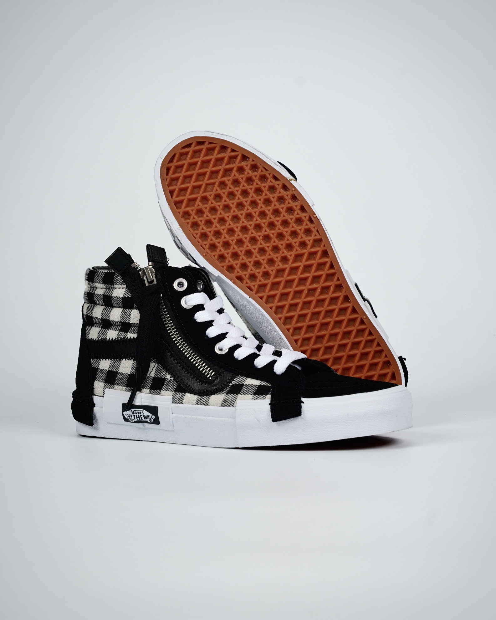 Vans Sk8-Hi Reissue Cap Checkerboard Mens Womens - Black/White VN0A3WM1XOS Shoes