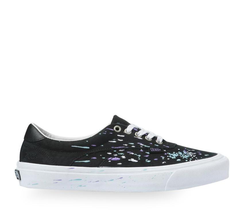 Vans Splatter Embroidery Acer Ni Womens - Black/True White VN0A4UWY8CN Shoes