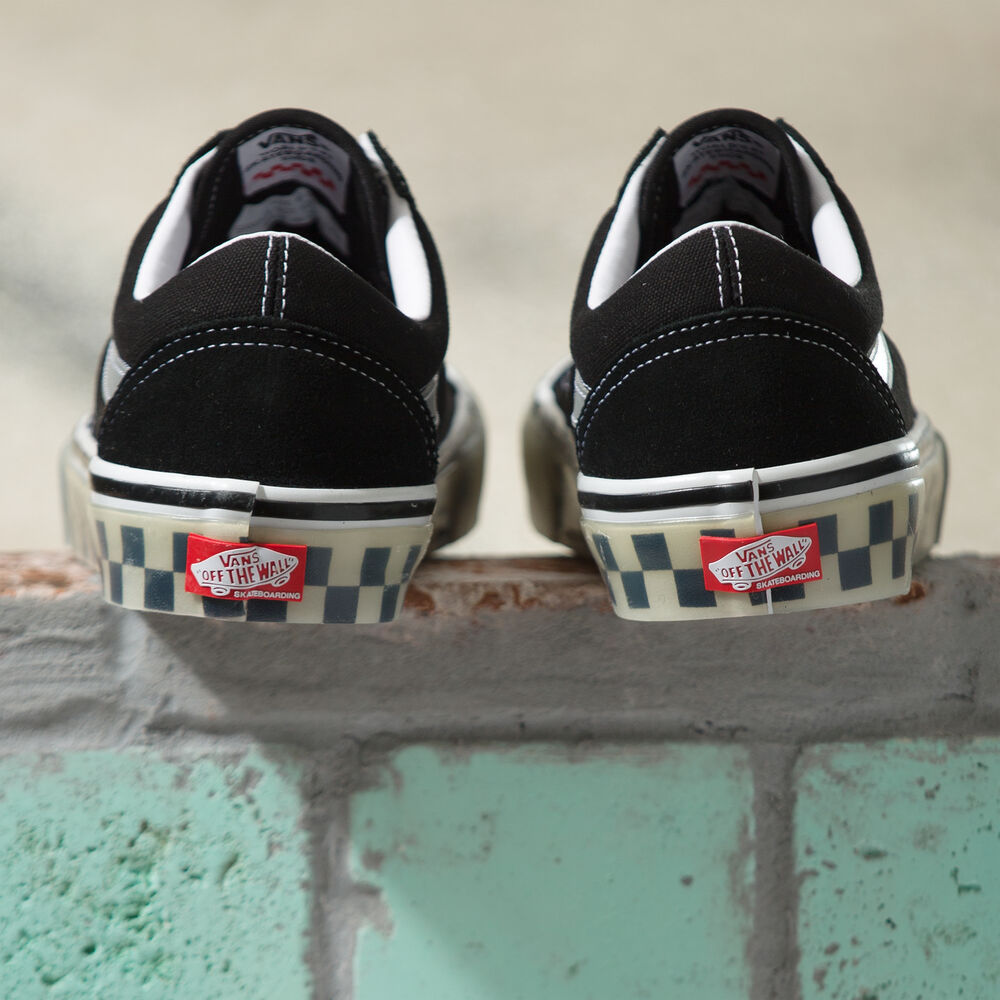 Vans x One Piece Skate Old Skool Mens Womens - TRANSLUCENT RUBBER BLACK/CLEAR VN0A5FCBBCQ Shoes