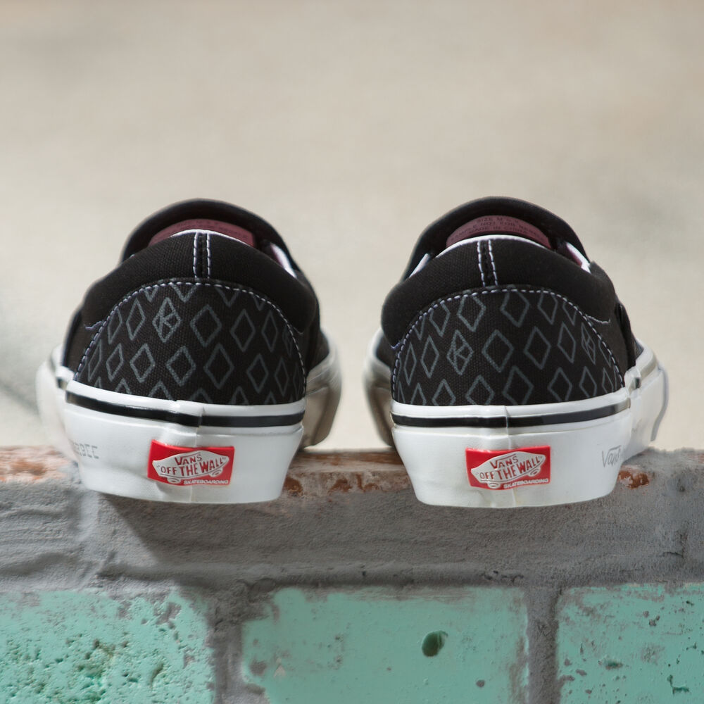 Vans Skate Classics Slip-On Mens Womens - (KROOKED BY NATAS FOR RAY) BLACK VN0A5FCAAPM Shoes