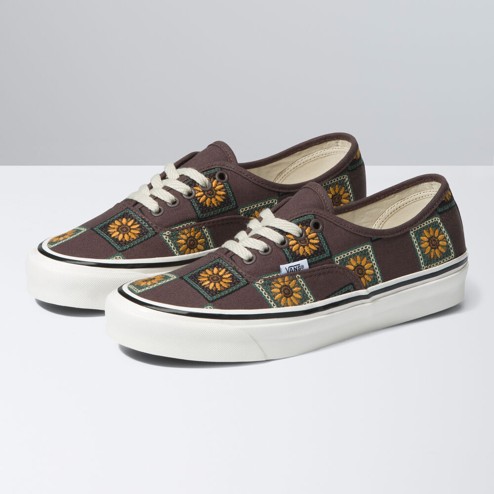 Vans Anaheim Factory Authentic 44 DX Mens Womens - GRANNY CHECK CHOCOLATE VN0A7Q5CCHC Shoes