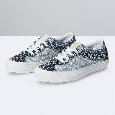 Vans Bandana Bold NI Mens Womens - (BANDANA) MULTI/TRUE WHITE VN0A5DYAASN Shoes