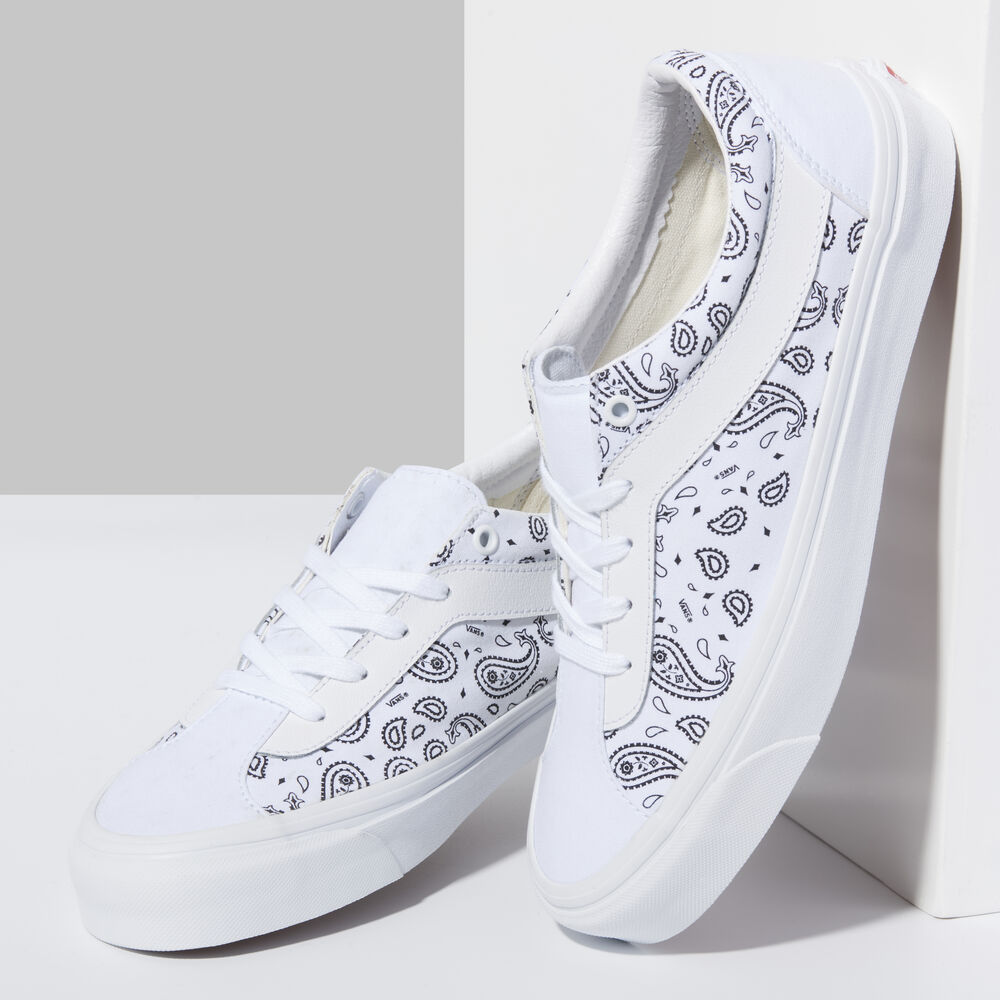 Vans Paisley Bold NI Mens Womens - PAISLEY TRUE WHITE/BLACK VN0A3WLP42M Shoes