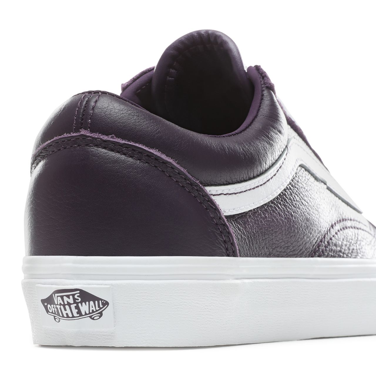 Vans Leather Old Skool Classic Womens - (Leather) Mysterioso/True White VN0A38G1VM9 Shoes