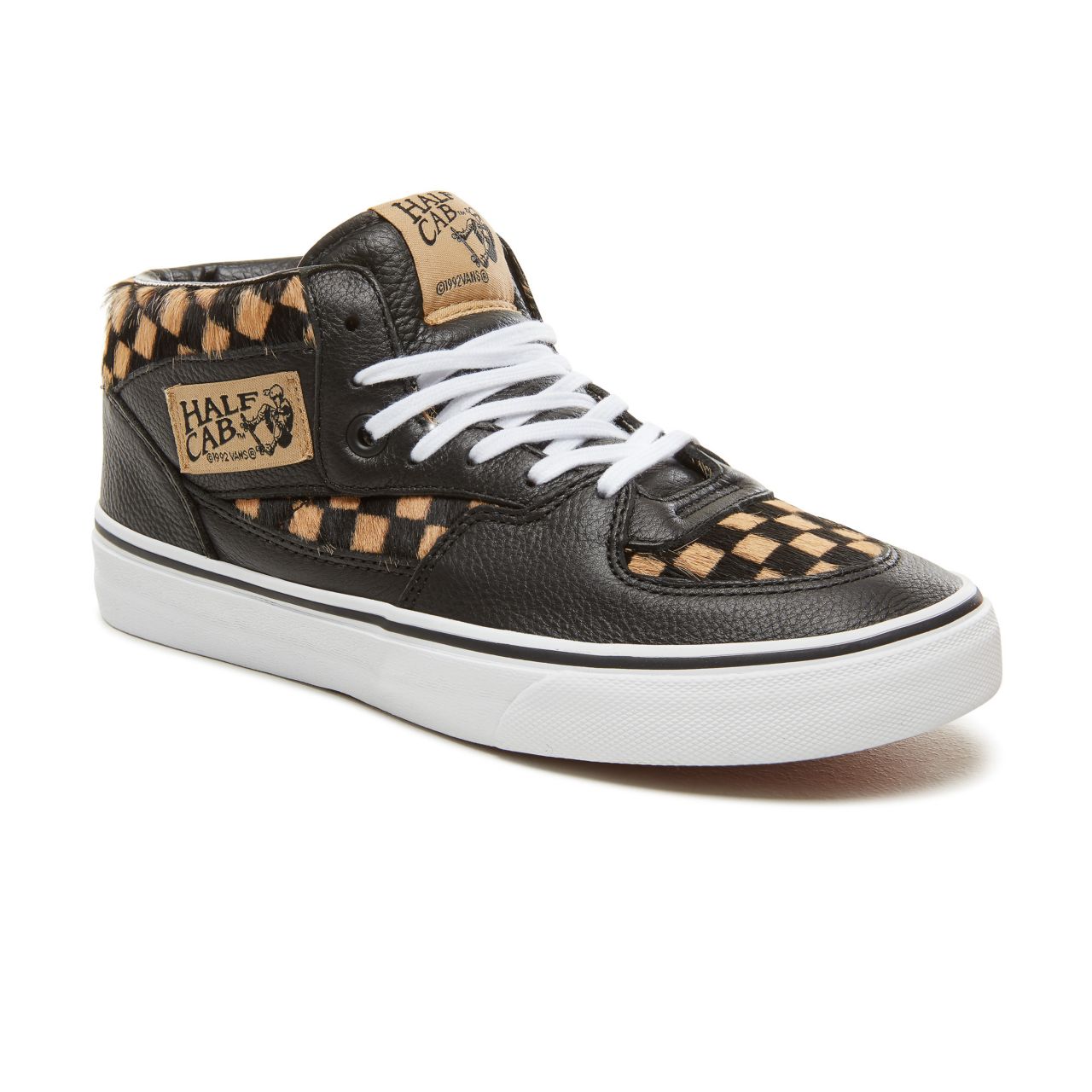 Vans Calf Hair Checkerboard Half Cab Classic Womens - (Calf Hair) Checkerboard/True White VA348EU76 Shoes