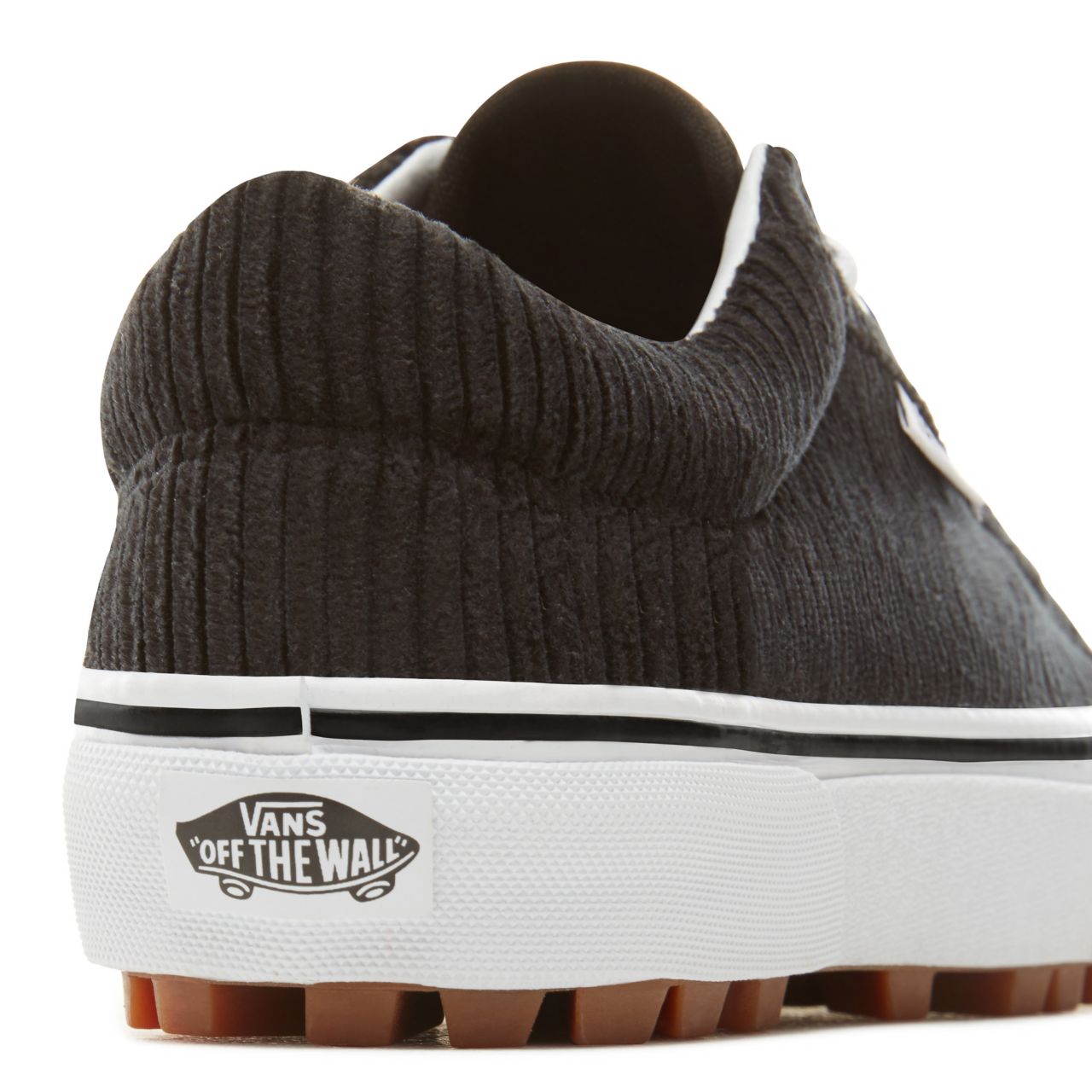 Vans Design Assembly Corduroy Style 29 Classic Womens - (Design Assembly) Black/True White VA3MVHU55 Shoes