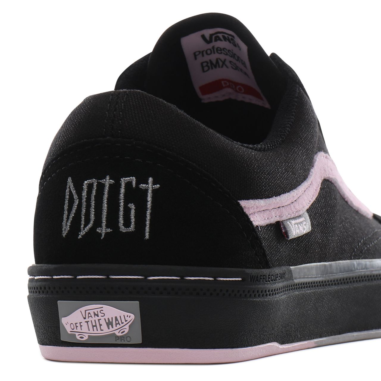 Vans Matthias Dandois Old Skool Pro BMX Classic Mens Womens - (Matthias Dandois) black/pink VN0A45JUSXR Shoes