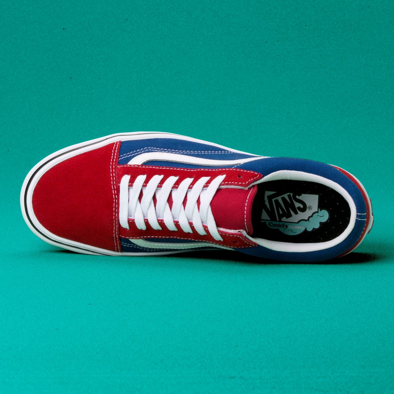 Vans Two-tone Comfycush Old Skool Classic Mens Womens - (Two-Tone) Chili pepper/True Blue VN0A3WMAVX1 Shoes