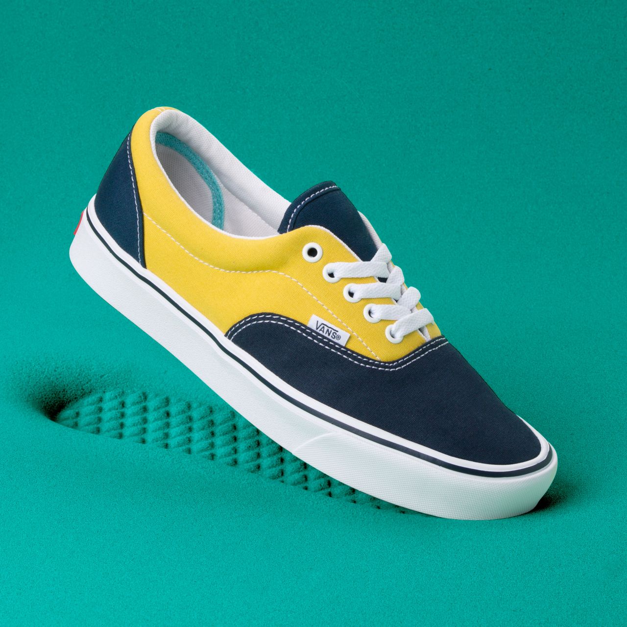 Vans Sport Comfycush Era Classic Mens Womens - (Sport) Dress Blues/Sulphur/Gibraltar sea VN0A3WM9V9X Shoes