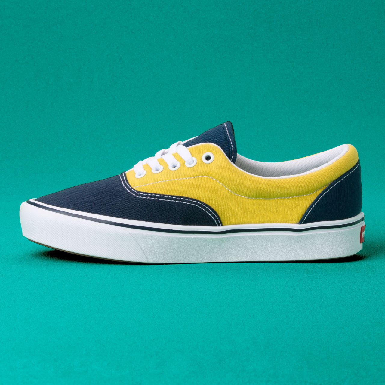 Vans Sport Comfycush Era Classic Mens Womens - (Sport) Dress Blues/Sulphur/Gibraltar sea VN0A3WM9V9X Shoes