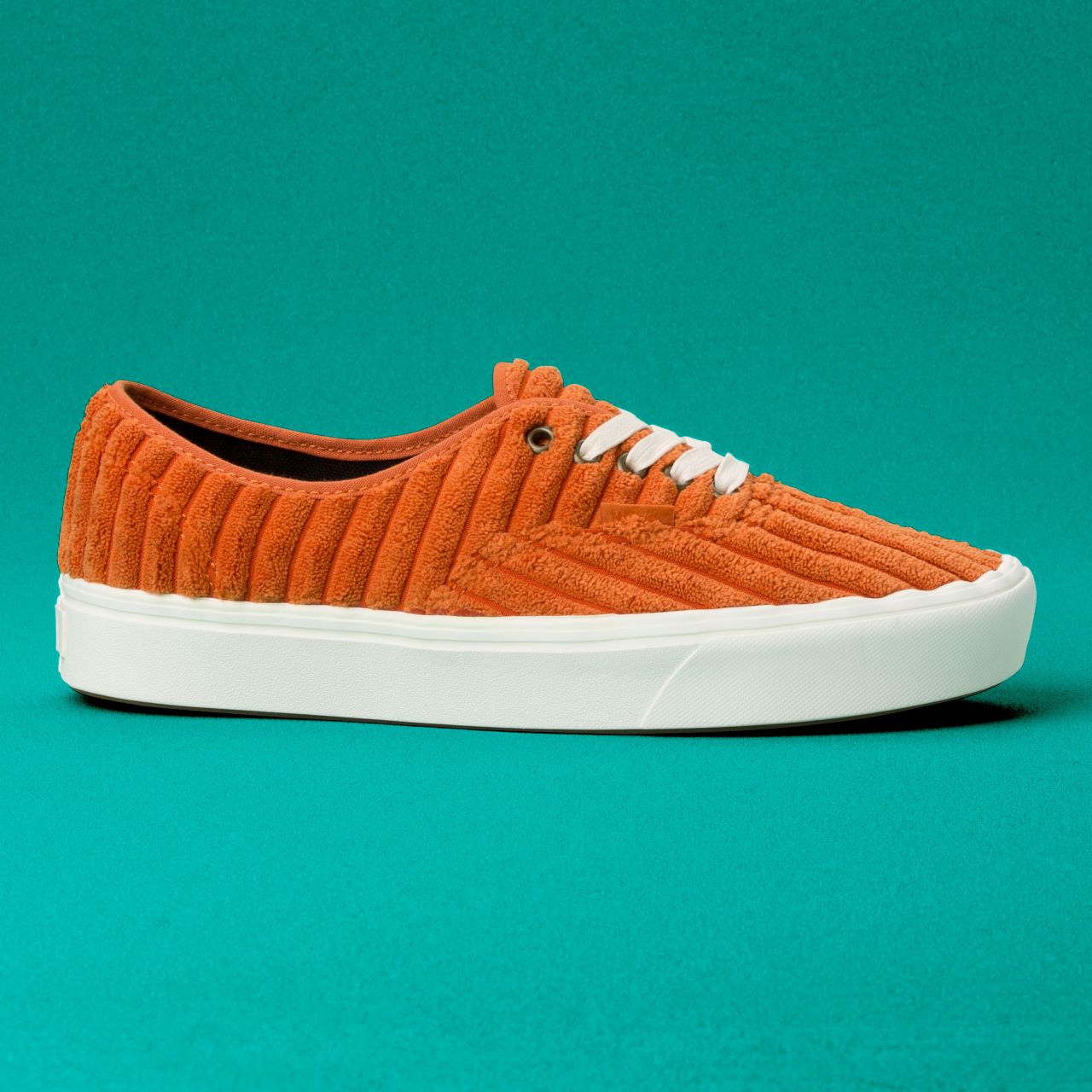 Vans Jumbo Cord Comfycush Authentic Classic Mens Womens - (Jumbo Cord) Hawaiian sunset/Marshmallow VN0A3WM7V9S Shoes