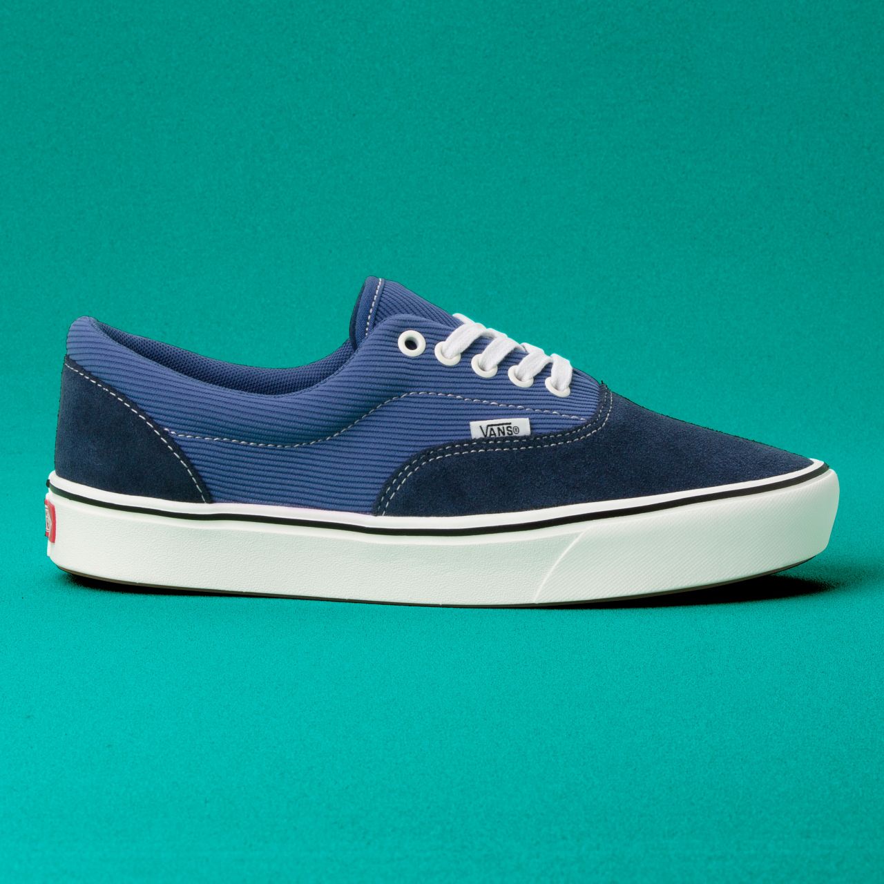 Vans Rip Cord ComfyCush Era Classic Mens Womens - (Rip Cord) Dress Blues/Marshmallow VN0A3WM9V9U Shoes