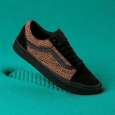 Vans Tiny Cheetah ComfyCush Old Skool Classic Womens - (Tiny Cheetah) Black VN0A3WMAVWS Shoes