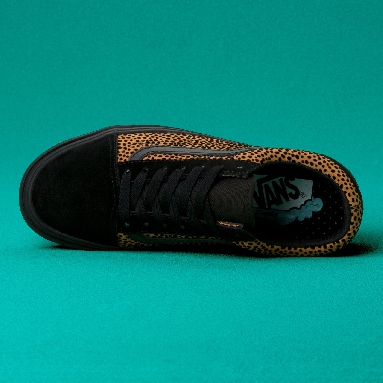 Vans Tiny Cheetah ComfyCush Old Skool Classic Womens - (Tiny Cheetah) Black VN0A3WMAVWS Shoes