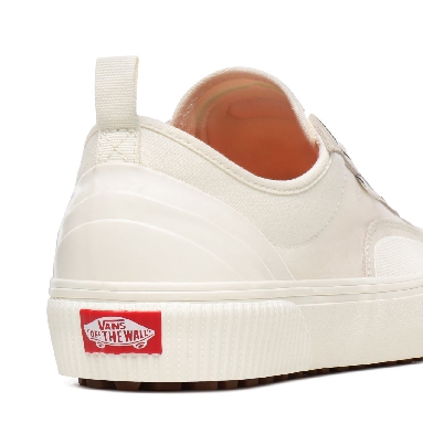 Vans Canvas Destruct Surf White Classic Mens Womens - (Canvas) Marshmallow VN0A4BTLF8Z Shoes