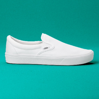 Vans Comfycush Slip-On White Classic Mens Womens - (Classic) True White VN0A3WMDVNG Shoes