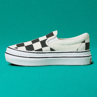 Vans Big Classics Checker Super ComfyCush Slip-On Black Classic Womens - (Big Classics Checker) Black/Off White Check VN0A4U1FXT4 Shoes